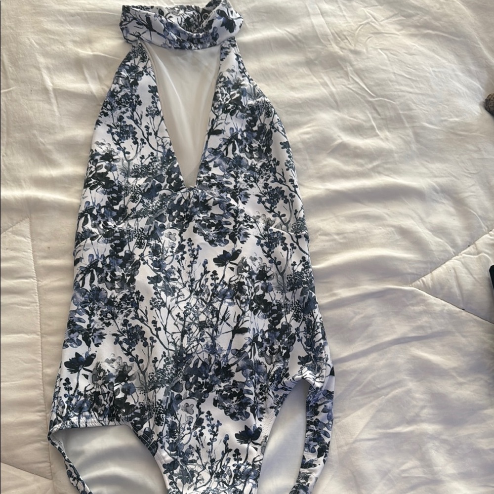 Eleve Floral Halter dance Leo XS